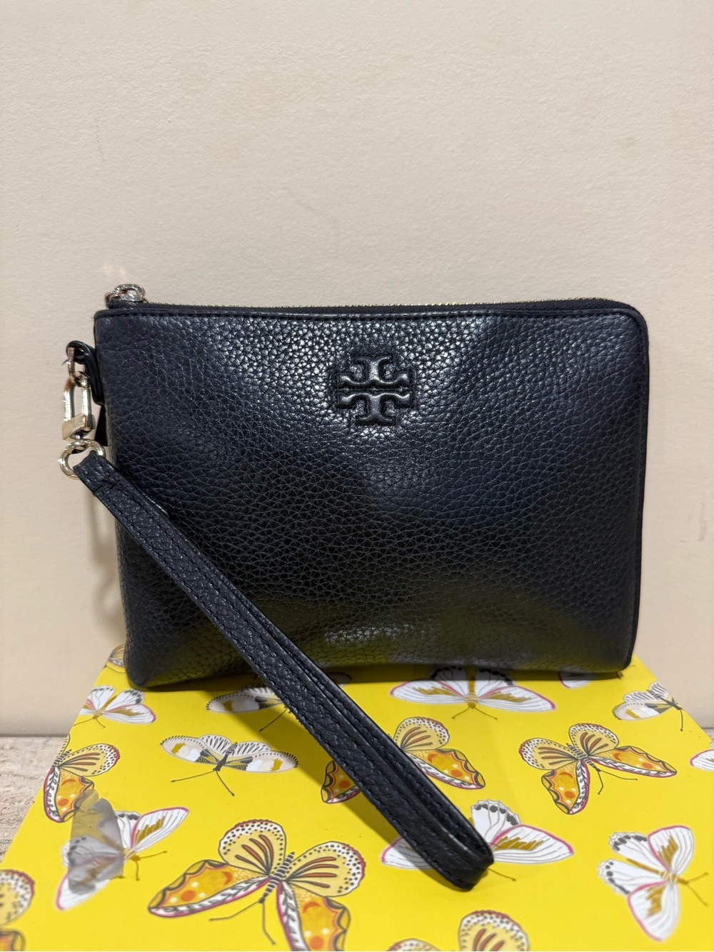Tory Burch Black Pebbled Leather Wristlet Clutch with Logo